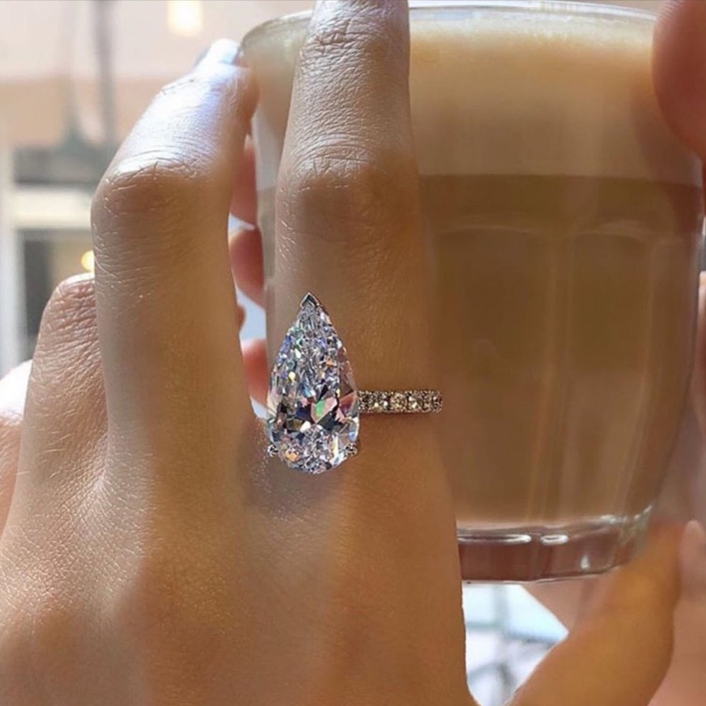 New Luxury Sterling Silver Pear Shape Diamond Ring